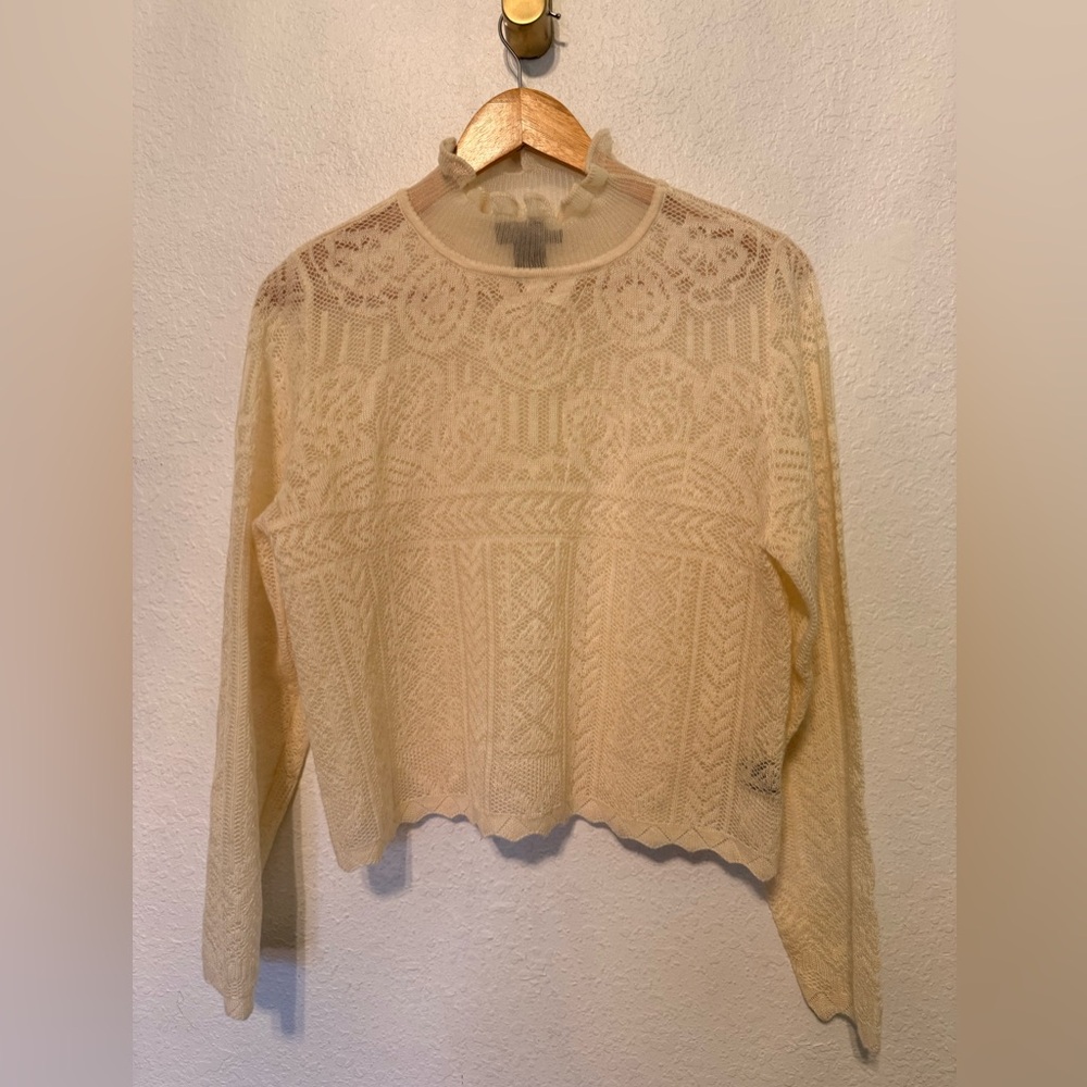 Perfect House of Harlow Pointelle sweater